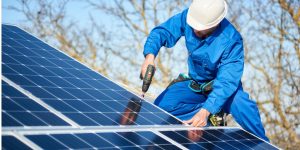 Installation Maintenance Panneaux Solaires Photovoltaïques à La Monnerie-le-Montel